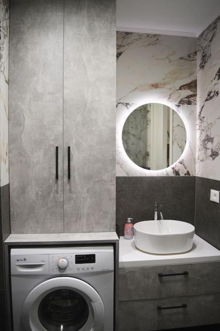 Sphinx Apartment Durrës Extérieur photo