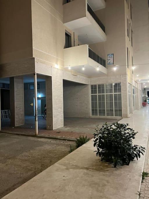 Sphinx Apartment Durrës Extérieur photo